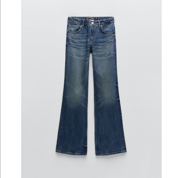 Zara REGULAR-LENGTH FLARED JEANS - Picture 3 of 7